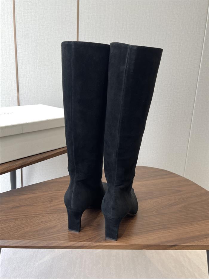 2025112817449530 480